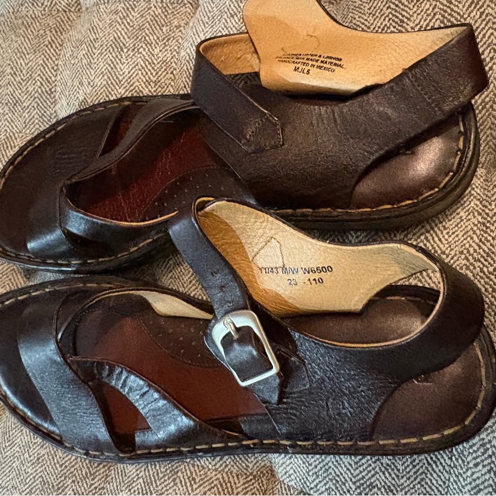 Born Dark Brown Leather Sandals with Silver Buckle